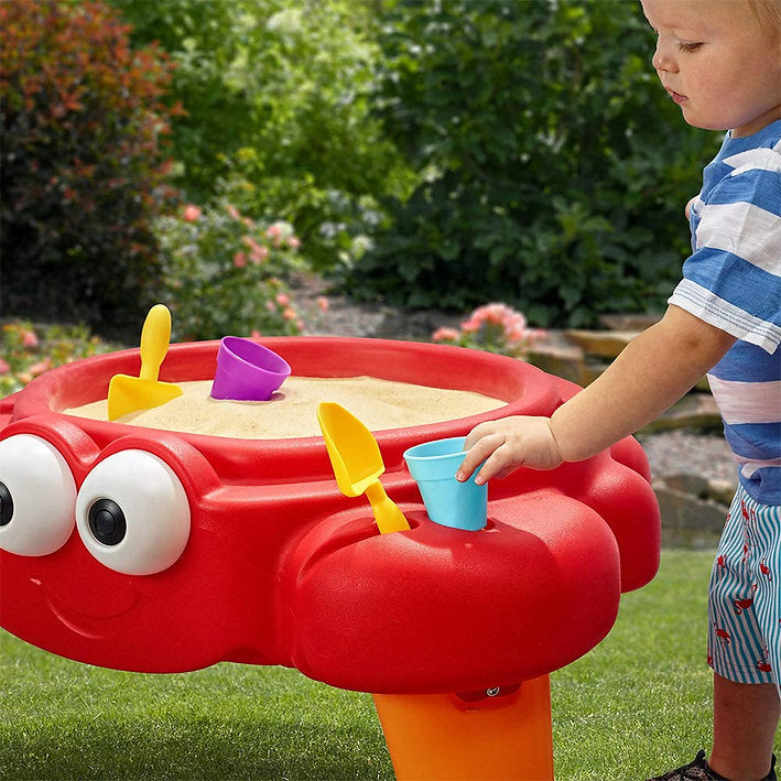 Step2 Crabbie Sand Table Small