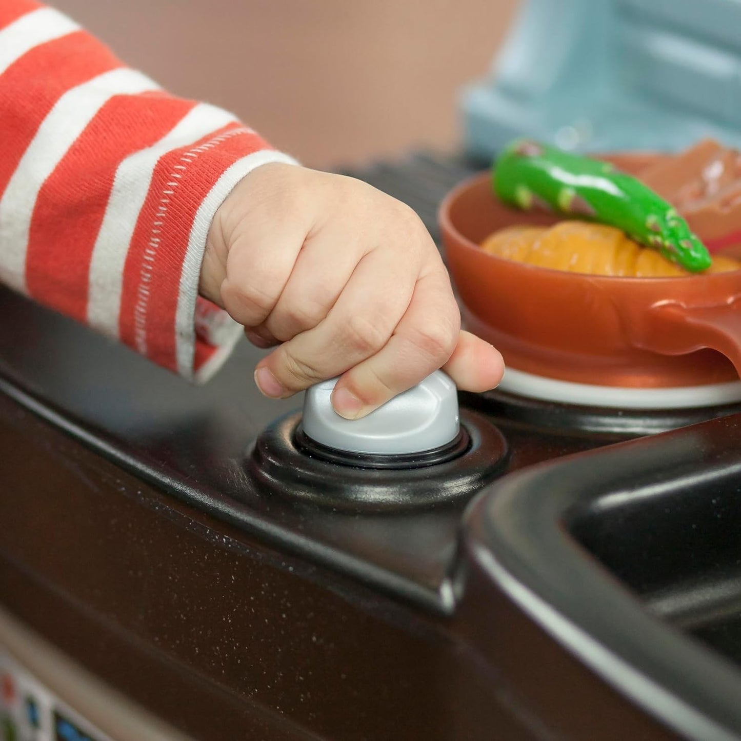 Step2 Best Chefs Kitchen Set for Kids – Includes 25 Toy Kitchen Accessories